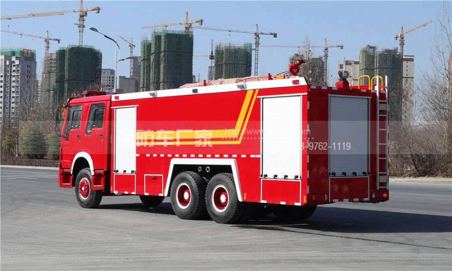 重汽16噸水罐消防車(chē) 重汽16噸水罐消防車(chē)